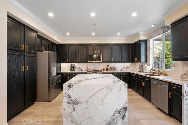 6223 Gretchen Court, Fontana, CA 92336