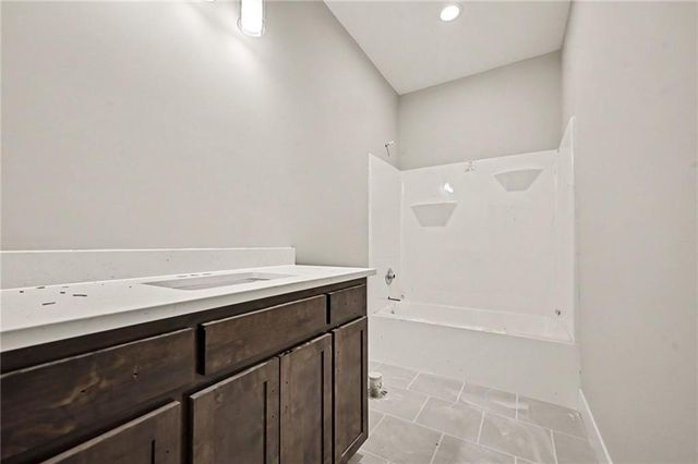 1007 Moore Drive, Plattsburg, MO 64477