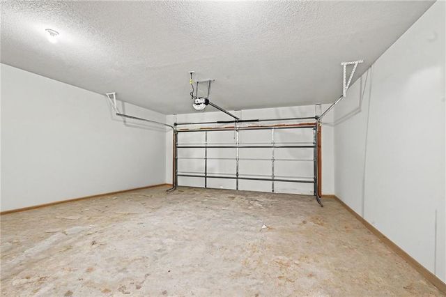 1007 Moore Drive, Plattsburg, MO 64477