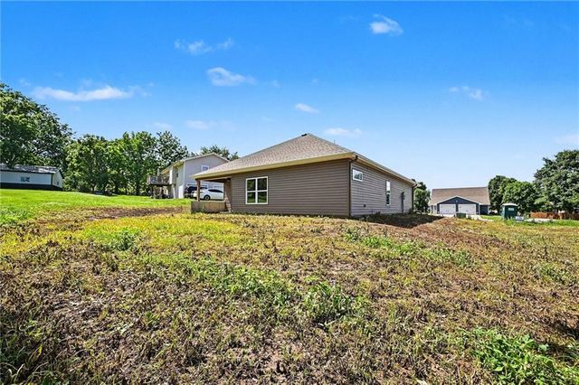 1007 Moore Drive, Plattsburg, MO 64477