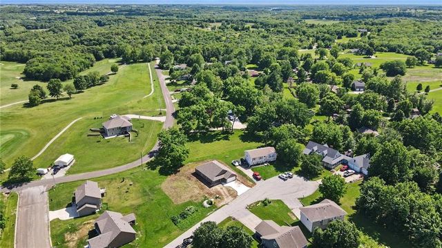 1007 Moore Drive, Plattsburg, MO 64477