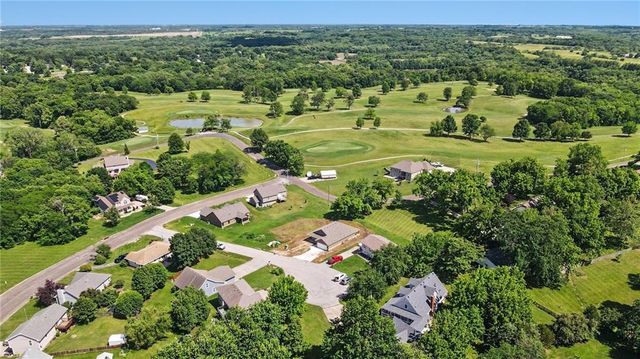 1007 Moore Drive, Plattsburg, MO 64477