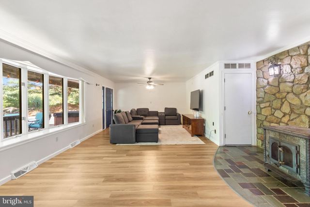 5311 BLACK ROCK RD, Manchester, MD 21102