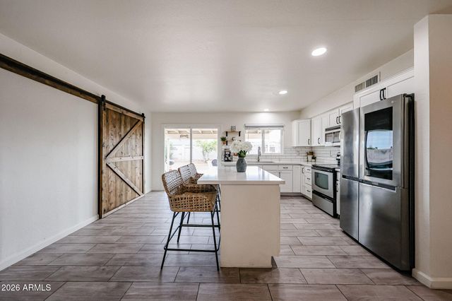 5743 S WESTFALL Avenue, Tempe, AZ 85283