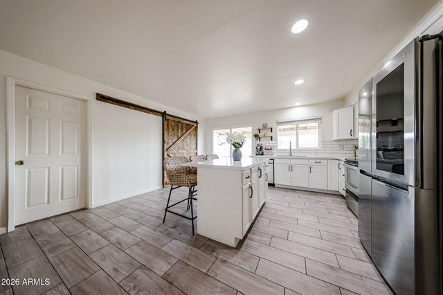 5743 S WESTFALL Avenue, Tempe, AZ 85283