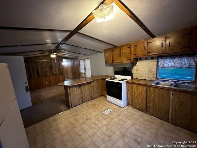 128 WINSHIP RD, Pleasanton, TX 78064