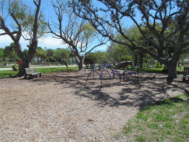 424 PENSACOLA ROAD, Venice, FL 34285