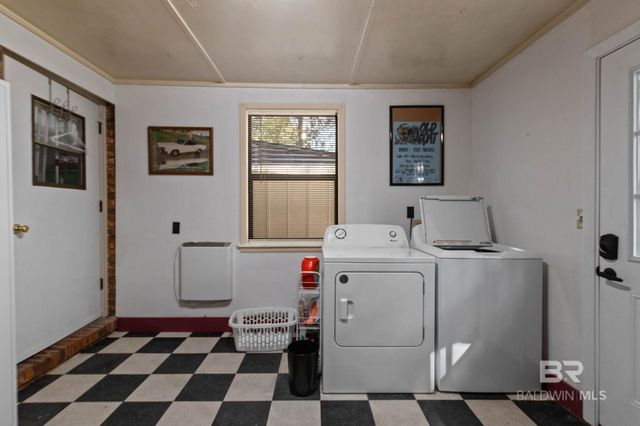 101 Duncan Street, East Brewton, AL 36426