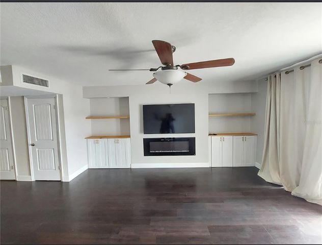 3739 POMPANO DRIVE SE, St Petersburg, FL 33705