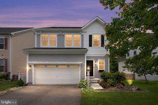 13 LADYSMITH COURT, Hamilton, VA 20158