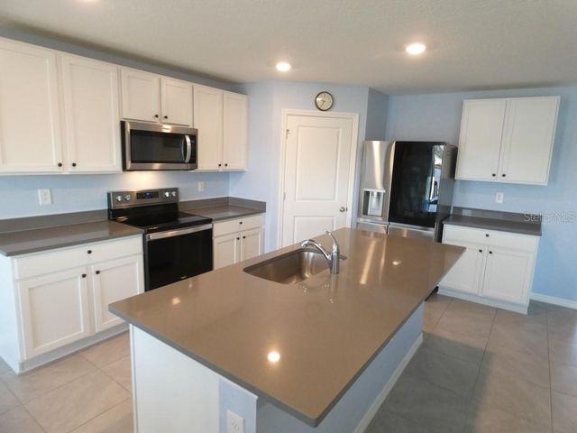 1257 MARITIME HAMMOCK AVENUE, Ruskin, FL 33570