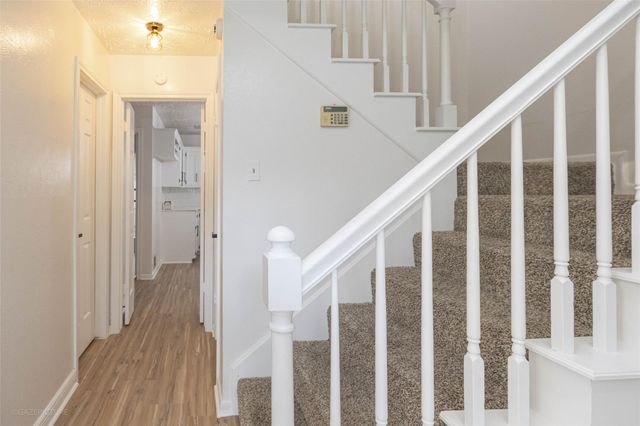 9810 Jockey Club Drive, Houston, TX 77065