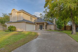 9810 Jockey Club Drive, Houston, TX 77065
