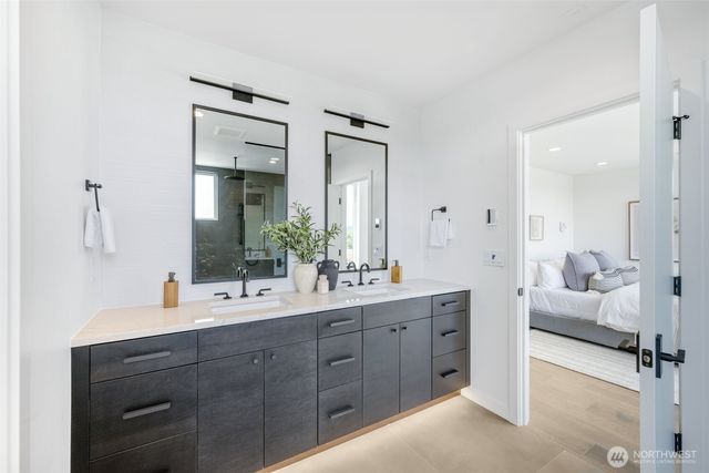 4219 51st Avenue S, Seattle, WA 98118