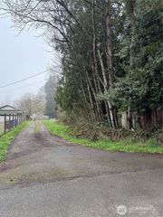 3320 13th St SW, Puyallup, WA 98373