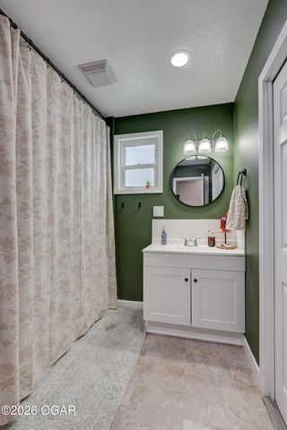 120 N Oronogo Street, Webb City, MO 64870