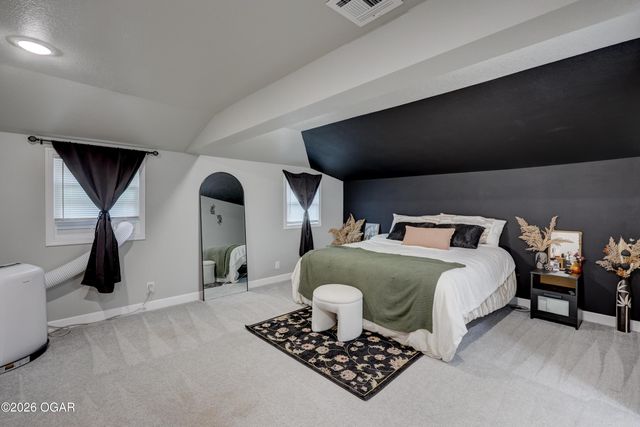 120 N Oronogo Street, Webb City, MO 64870