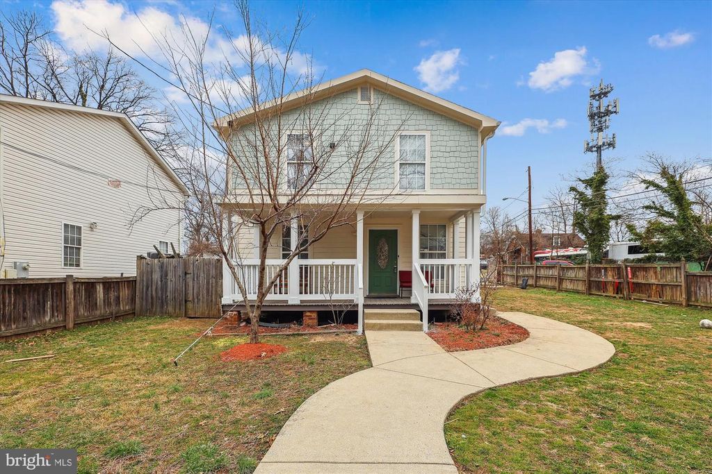 501 67TH PLACE, Capitol Heights, MD 20743