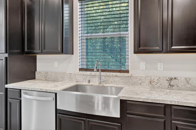 2719 Alcove Way, Sacramento, CA 95833