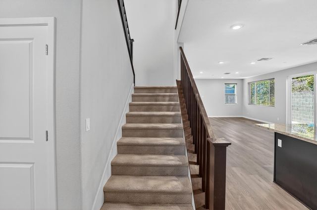 2719 Alcove Way, Sacramento, CA 95833