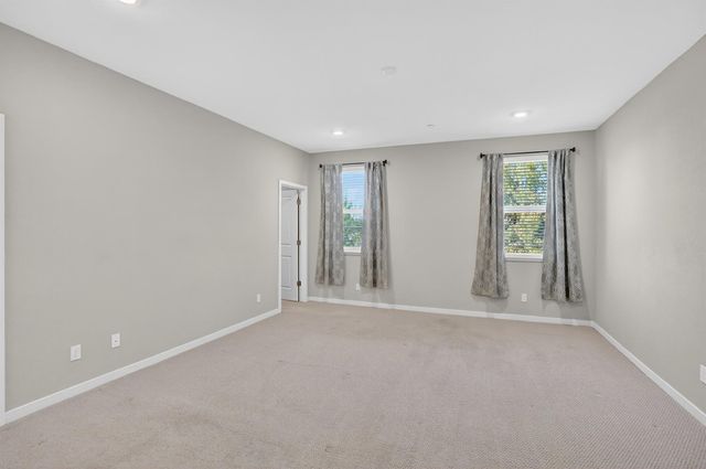 2719 Alcove Way, Sacramento, CA 95833