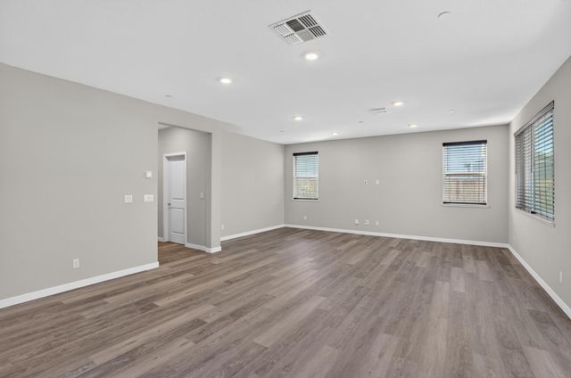 2719 Alcove Way, Sacramento, CA 95833
