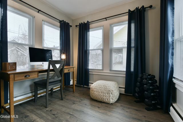 6 N Hollywood Avenue, Gloversville, NY 12078