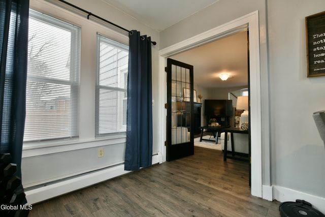 6 N Hollywood Avenue, Gloversville, NY 12078