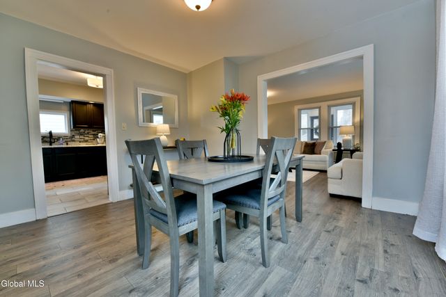 6 N Hollywood Avenue, Gloversville, NY 12078