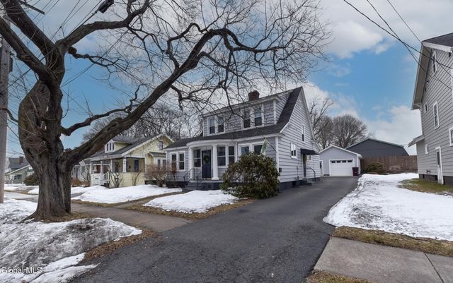 6 N Hollywood Avenue, Gloversville, NY 12078