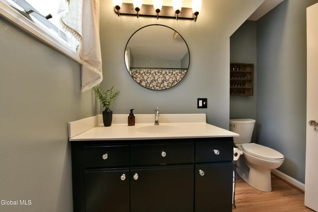 6 N Hollywood Avenue, Gloversville, NY 12078