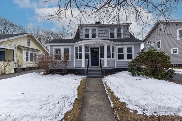 6 N Hollywood Avenue, Gloversville, NY 12078