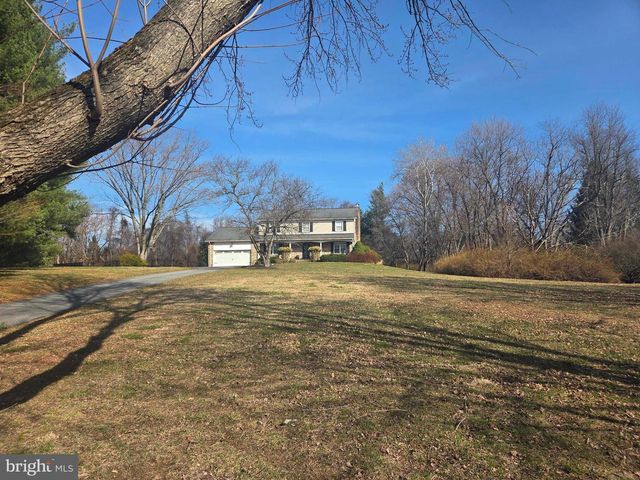 14305 ROBCASTE RD, Phoenix, MD 21131