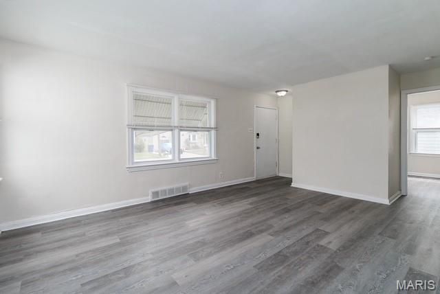 445 Plaza Avenue, Ferguson, MO 63135
