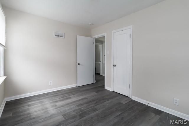 445 Plaza Avenue, Ferguson, MO 63135