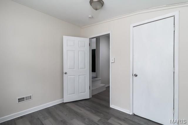 445 Plaza Avenue, Ferguson, MO 63135
