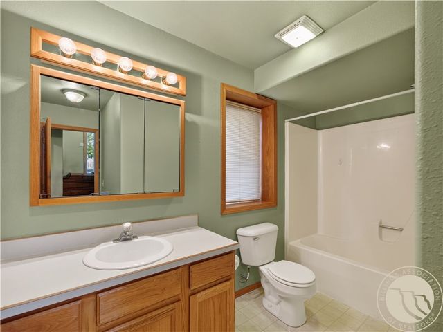 1775 Grants Coulee Drive, Billings, MT 59105