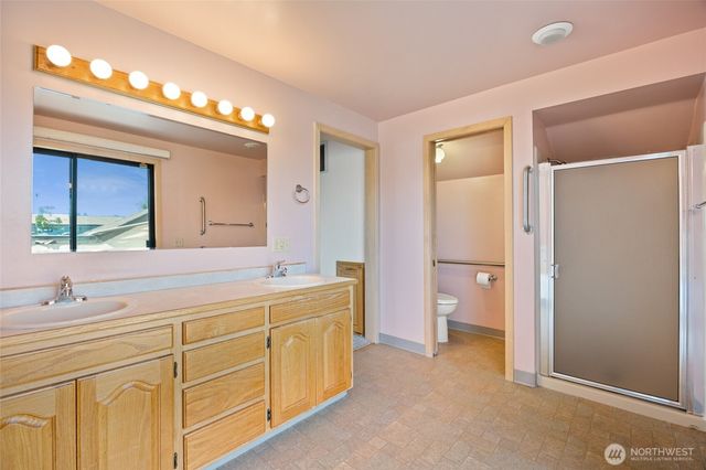 4926 Shorecrest Drive NE, Moses Lake, WA 98837