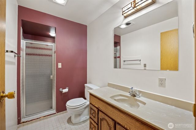 4926 Shorecrest Drive NE, Moses Lake, WA 98837