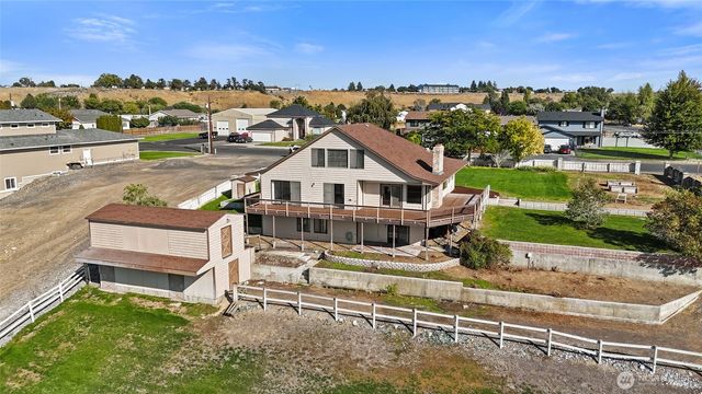 4926 Shorecrest Drive NE, Moses Lake, WA 98837