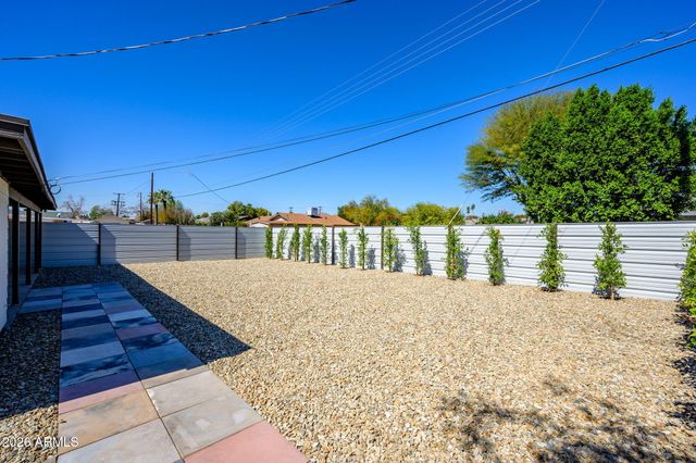 8702 E MONTE VISTA Road, Scottsdale, AZ 85257