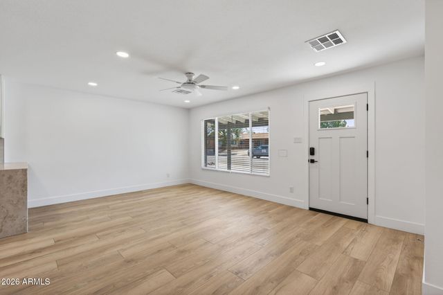 8702 E MONTE VISTA Road, Scottsdale, AZ 85257