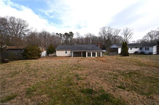 5107 Bayberry Lane, Greensboro, NC 27455