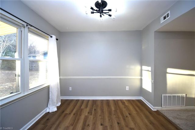 5107 Bayberry Lane, Greensboro, NC 27455