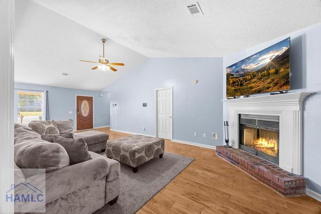 1448 Harrier Hollow, Hinesville, GA 31313