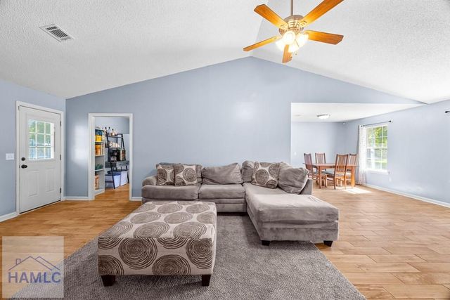 1448 Harrier Hollow, Hinesville, GA 31313