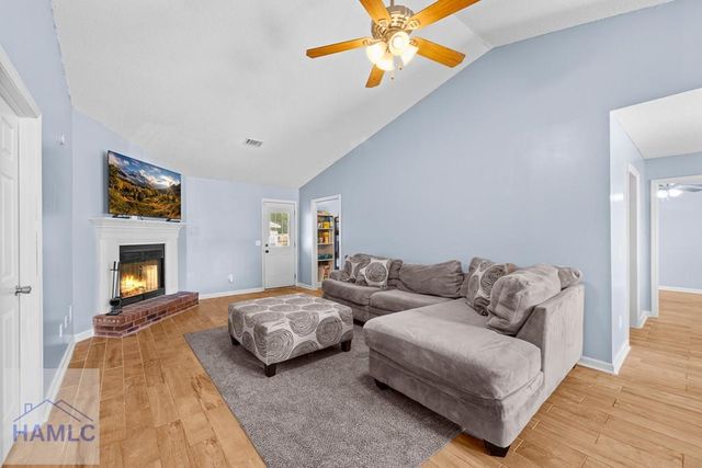 1448 Harrier Hollow, Hinesville, GA 31313