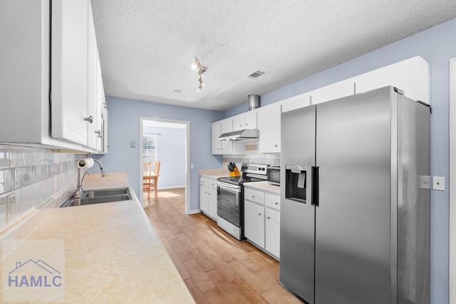 1448 Harrier Hollow, Hinesville, GA 31313