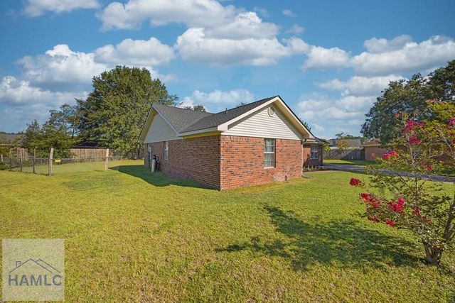 1448 Harrier Hollow, Hinesville, GA 31313
