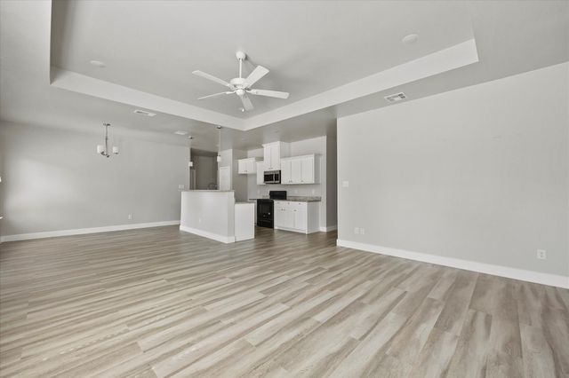 3802 College Street, Greenville, TX 75401
